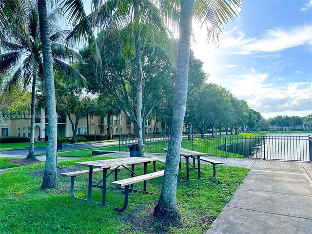 2452 Centergate Drive 102, Miramar, FL 33025