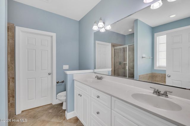 417 Meadowland Circle, Maple Hill, NC 28454