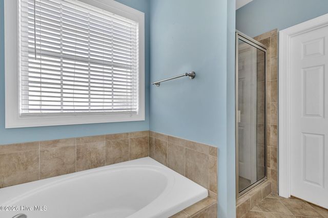 417 Meadowland Circle, Maple Hill, NC 28454