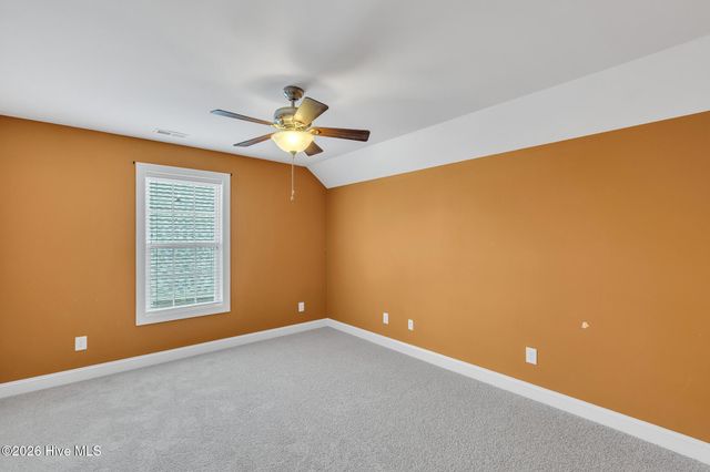 417 Meadowland Circle, Maple Hill, NC 28454