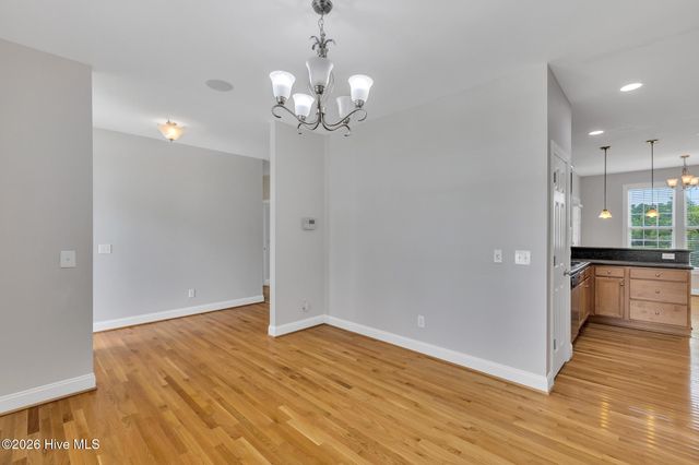 417 Meadowland Circle, Maple Hill, NC 28454