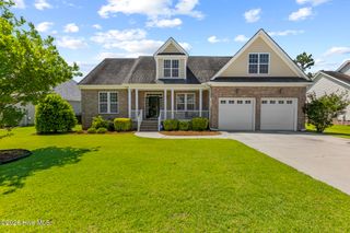 417 Meadowland Circle, Maple Hill, NC 28454