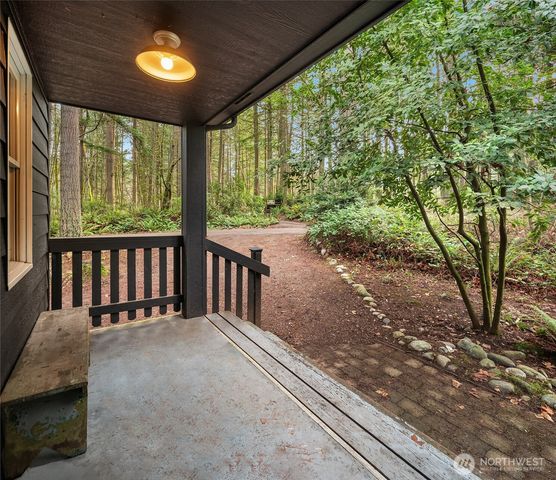 12908 SW 244th Place, Vashon, WA 98070