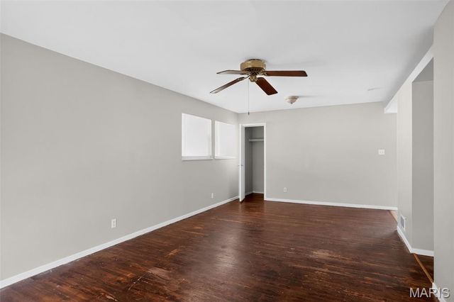 10718 Glen Garry Road, St Louis, MO 63137