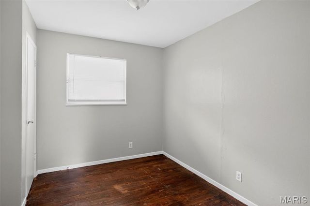 10718 Glen Garry Road, St Louis, MO 63137