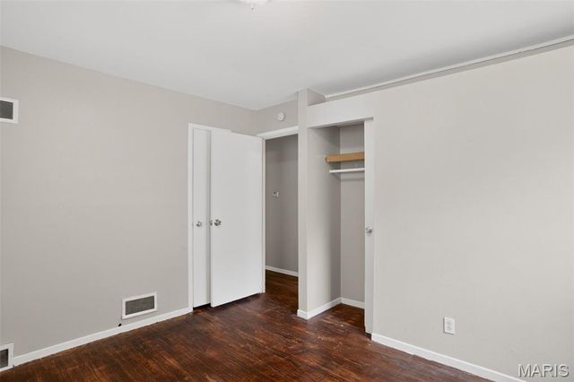 10718 Glen Garry Road, St Louis, MO 63137