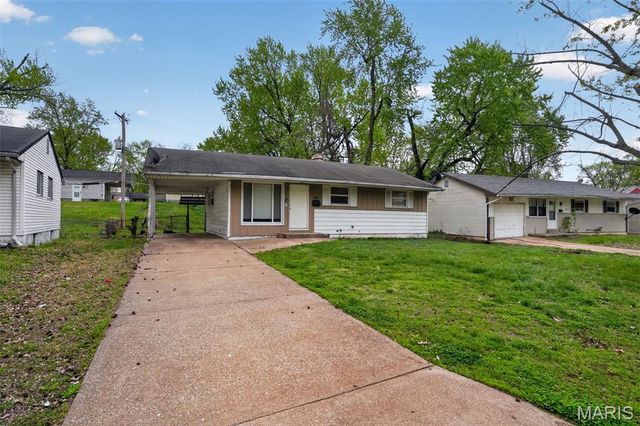10718 Glen Garry Road, St Louis, MO 63137