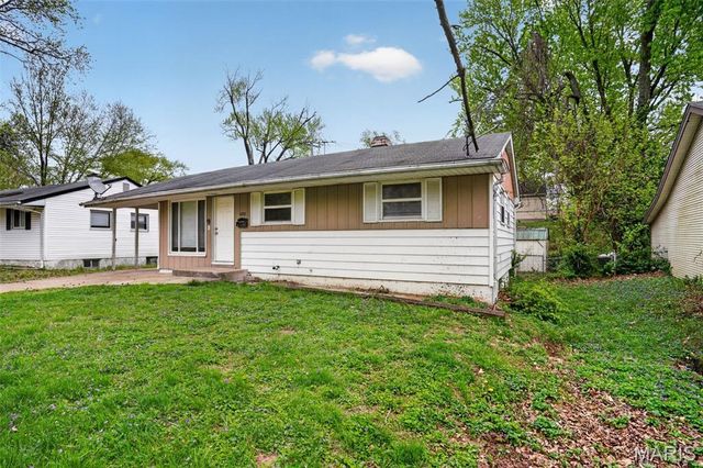 10718 Glen Garry Road, St Louis, MO 63137