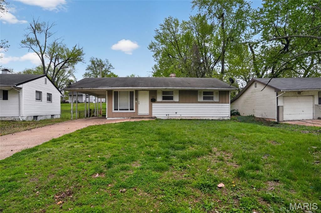 10718 Glen Garry Road, St Louis, MO 63137