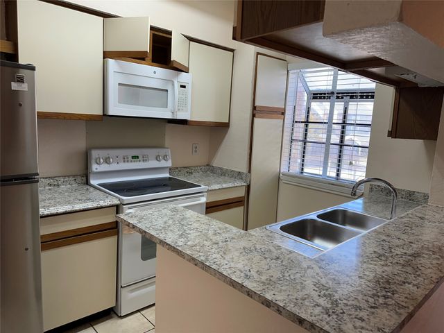 1700 Amelia Court 523, Plano, TX 75075