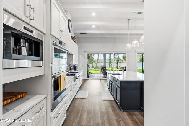 4120 RIVERVIEW Circle, Green Cove Springs, FL 32043