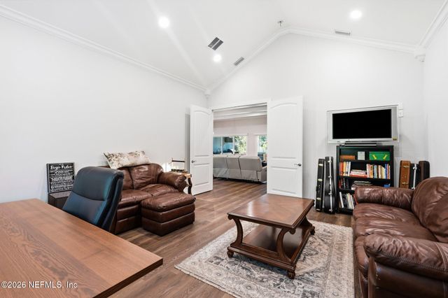 4120 RIVERVIEW Circle, Green Cove Springs, FL 32043