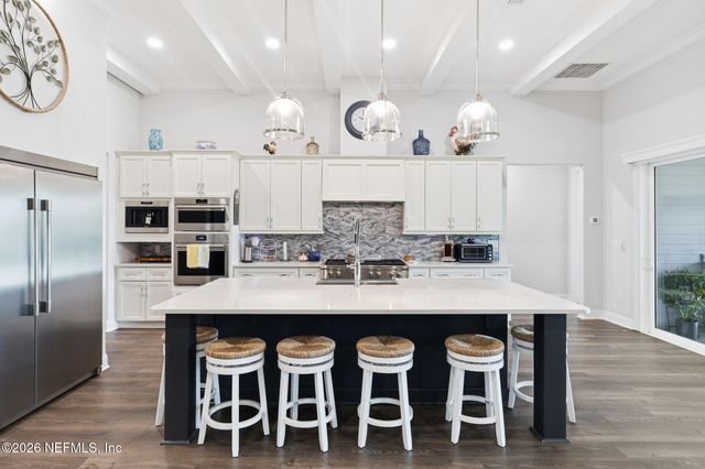 4120 RIVERVIEW Circle, Green Cove Springs, FL 32043
