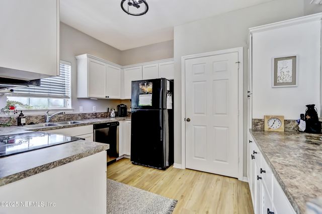 10961 BURNT MILL Road 328, Jacksonville, FL 32256