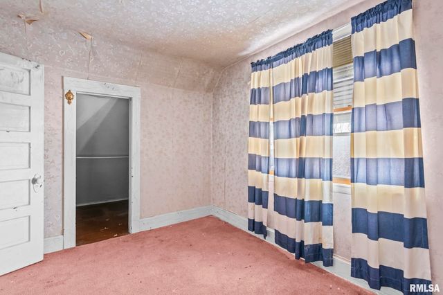 2161 S 10TH Street, Springfield, IL 62703