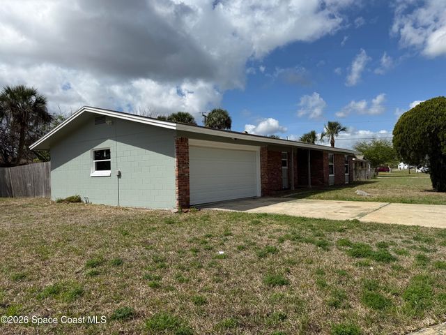 1295 Country Club Boulevard, Titusville, FL 32780