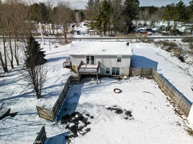 3096 Pillon Road, Dalton Twp, MI 49445