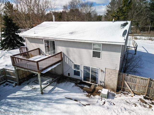 3096 Pillon Road, Dalton Twp, MI 49445