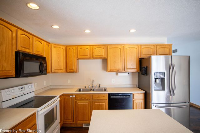 3096 Pillon Road, Dalton Twp, MI 49445