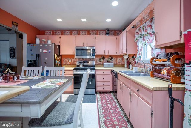 236 SASSAFRAS ST, Browns Mills, NJ 08015