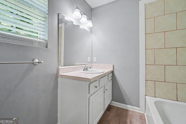 3364 Hollyridge Trail SW, Marietta, GA 30008