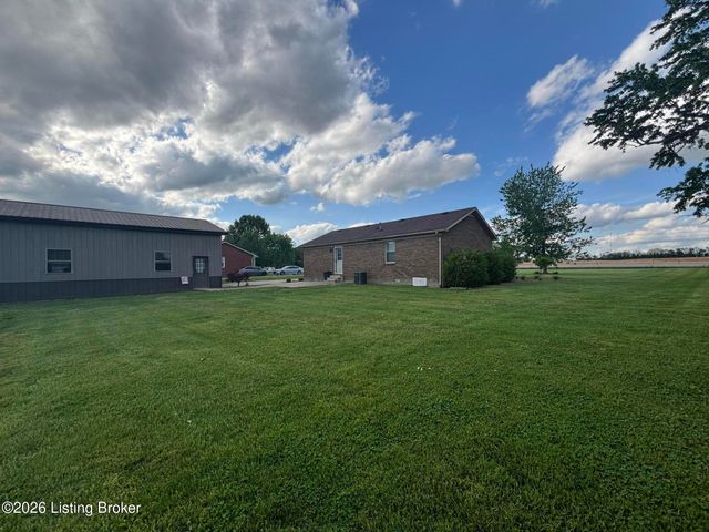 2151 Woodlawn Rd, Bardstown, KY 40004