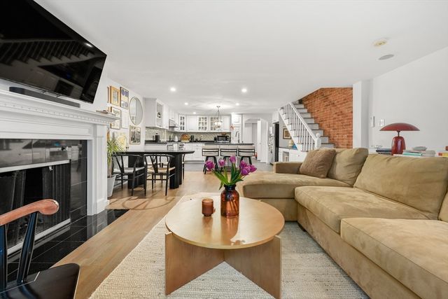 96 Appleton 1, Boston, MA 02116