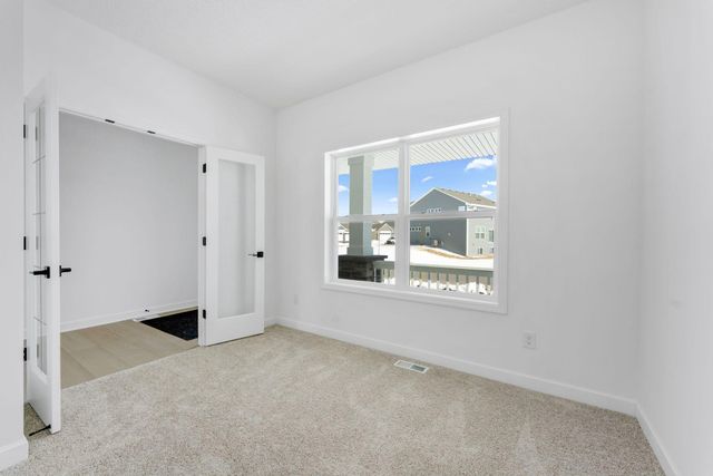 2447 Tyrone Drive, Shakopee, MN 55379