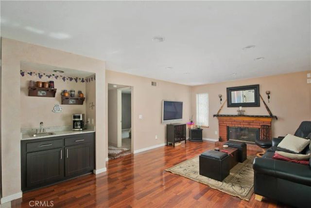 28722 Darrow, Saugus, CA 91390
