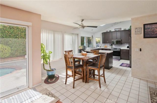 28722 Darrow, Saugus, CA 91390