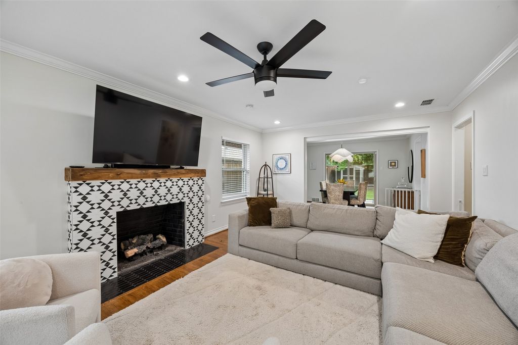 4013 Valley Ridge Road, Dallas, TX 75220