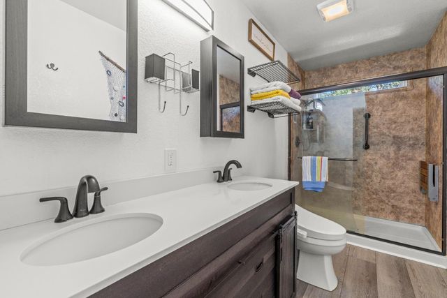 23748 Maple Ct, Lake Of The Pines, CA 95602