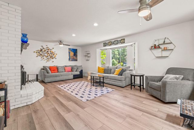 23748 Maple Ct, Lake Of The Pines, CA 95602