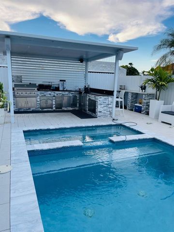 25007 SW 124th Ct, Homestead, FL 33032