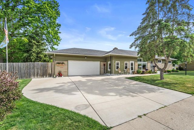 9804 W Dakota STREET, West Allis, WI 53227