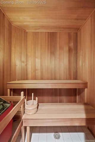 3317 W Shore Drive, Orchard Lake Village, MI 48324