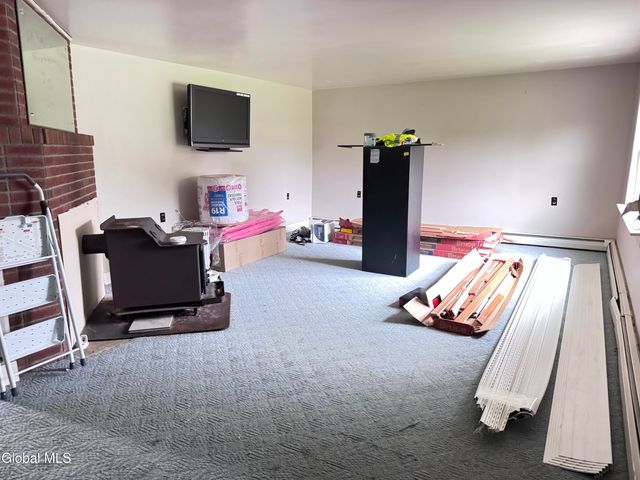 12 County Route 71, White Creek, NY 12816