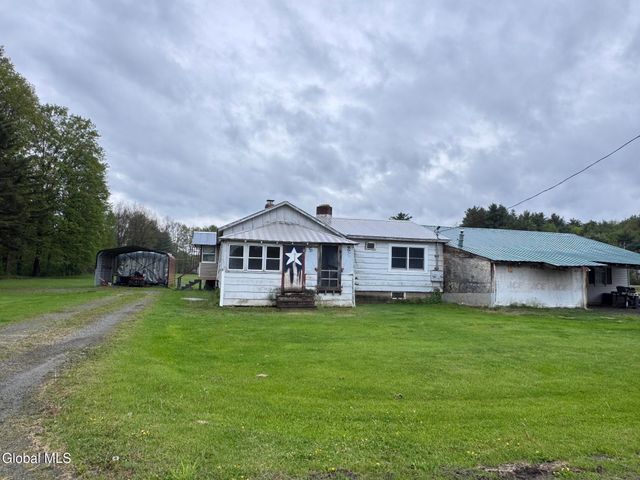12 County Route 71, White Creek, NY 12816