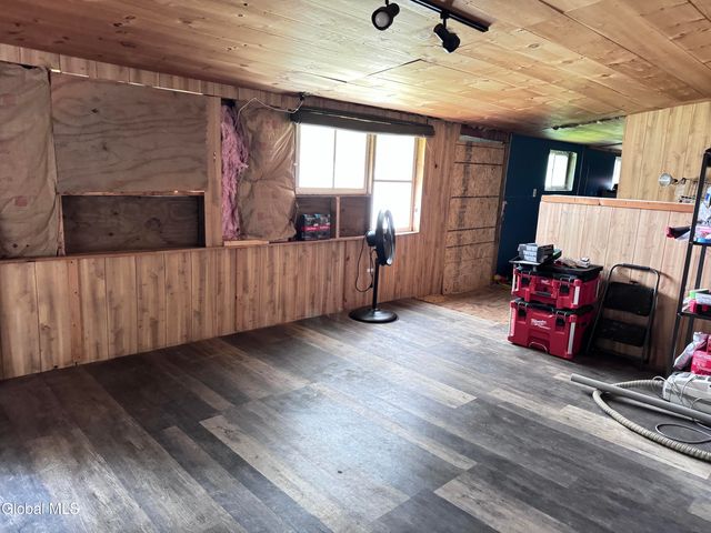 12 County Route 71, White Creek, NY 12816