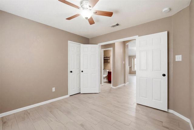 2918 Mustang Meadow Lane, Manvel, TX 77578