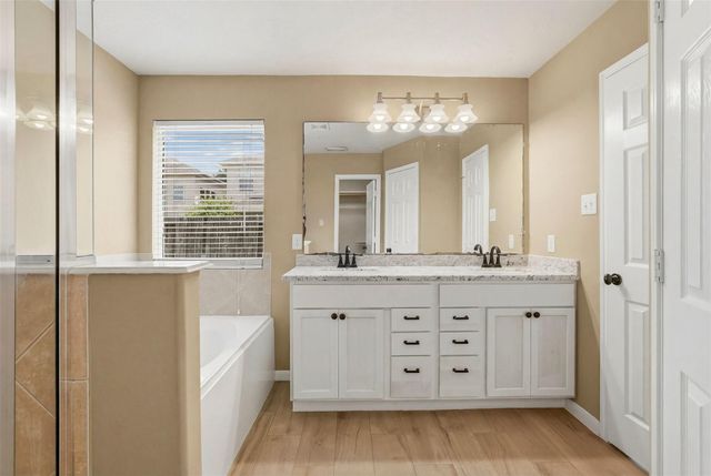 2918 Mustang Meadow Lane, Manvel, TX 77578