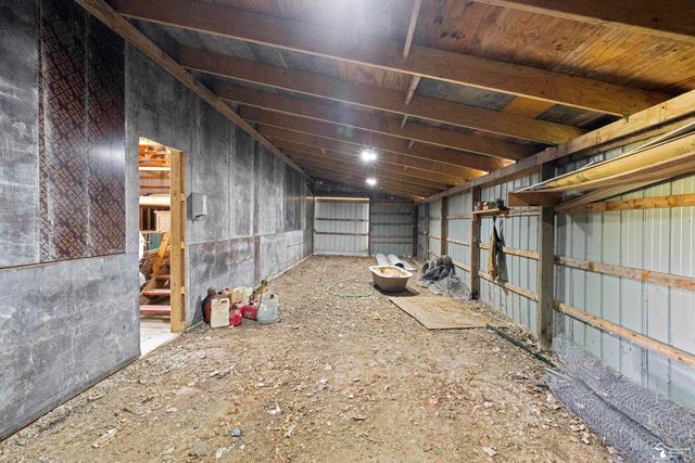 2808 Carleton Rockwood Road, Monroe, MI 48117