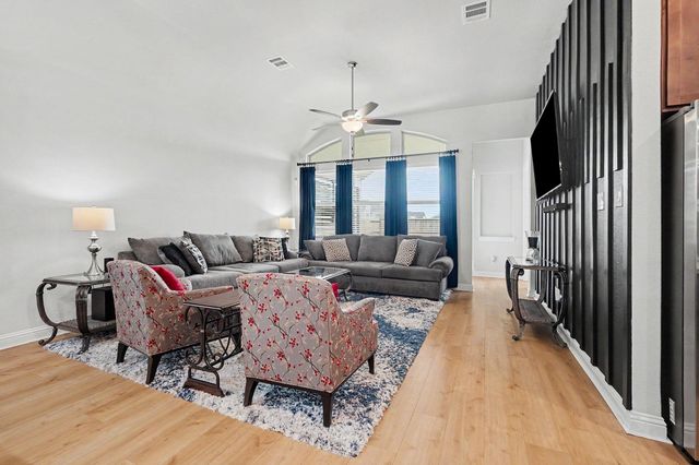 121 Sunray Creek Drive, Katy, TX 77493