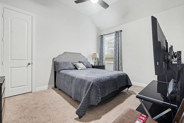 121 Sunray Creek Drive, Katy, TX 77493