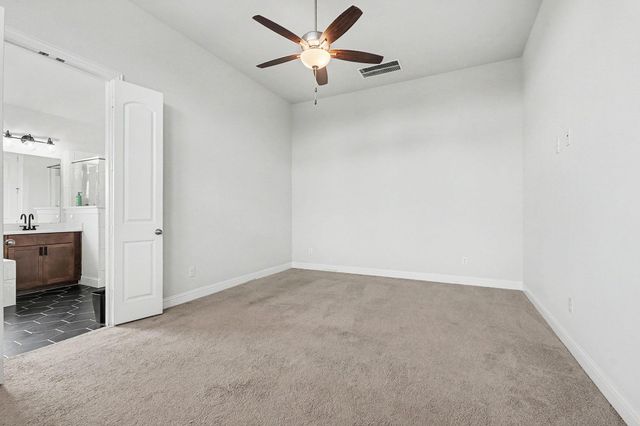 121 Sunray Creek Drive, Katy, TX 77493