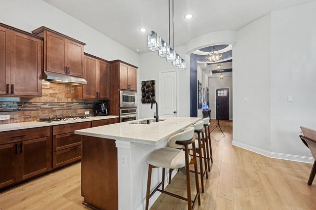 121 Sunray Creek Drive, Katy, TX 77493
