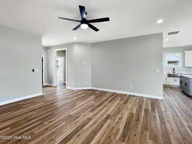 108 Yawl Street, Elizabeth City, NC 27909