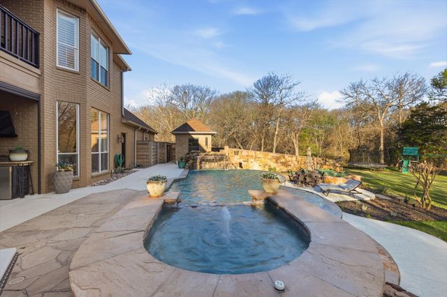 616 Primrose Court, Argyle, TX 76226