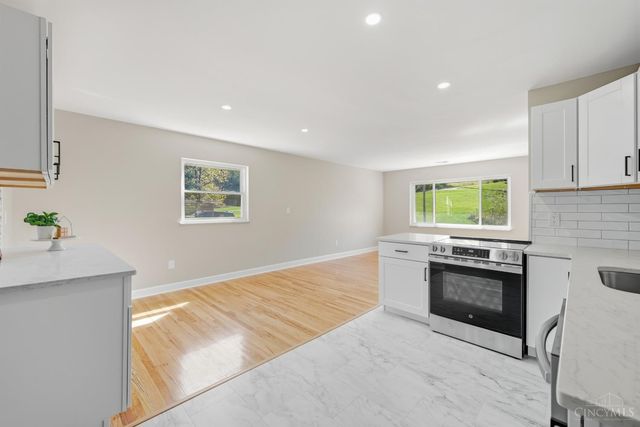 7034 Hearne Road, Green Twp, OH 45248