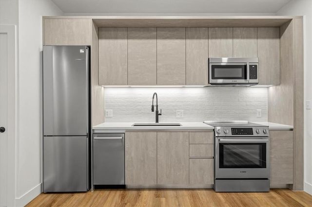 4315 S Congress Ave 216, Austin, TX 78745